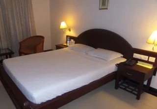 Karukutty: Hotel Elegance