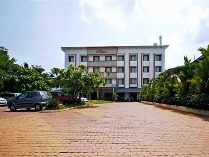 Karukutty: Hotel Elegance