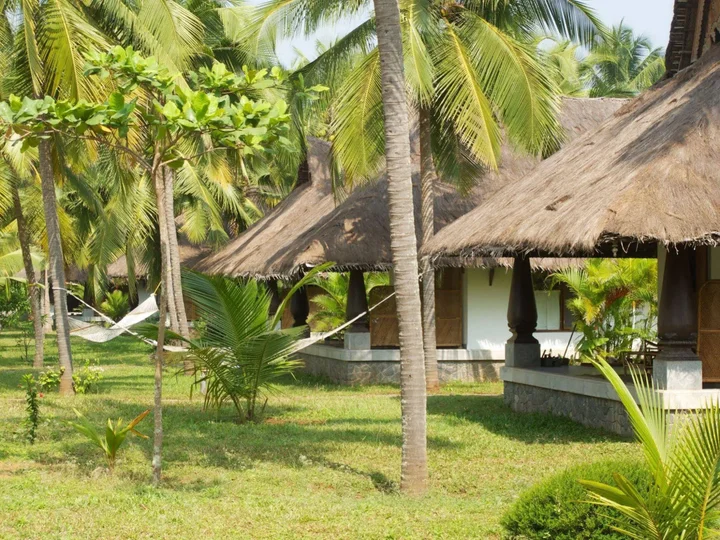 Payyanur: Neeleshwar Hermitage