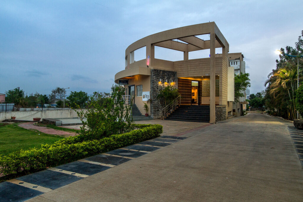 Хинджевади: Treebo Niraali Executive, Hinjewadi