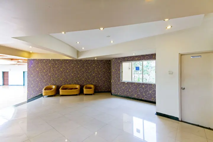 Хинджевади: Treebo Niraali Executive, Hinjewadi