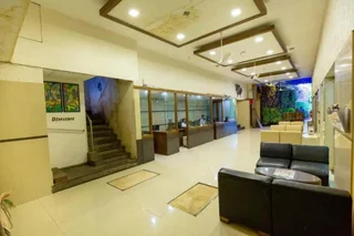 Мумбаи: Sukh Hotel