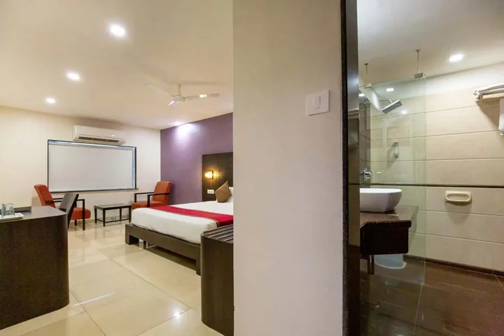 Мумбаи: Sukh Hotel