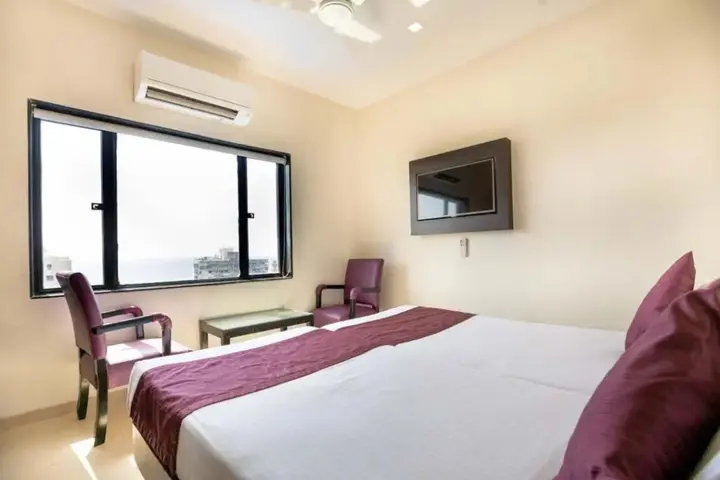 Мумбаи: Sukh Hotel