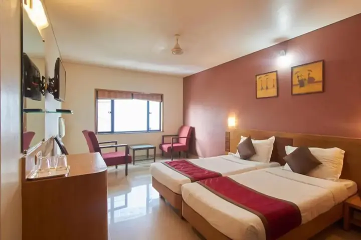 Мумбаи: Sukh Hotel