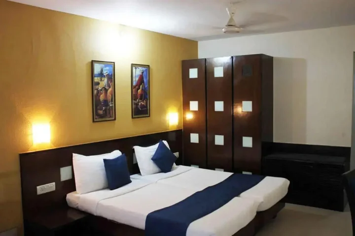 Мумбаи: Sukh Hotel