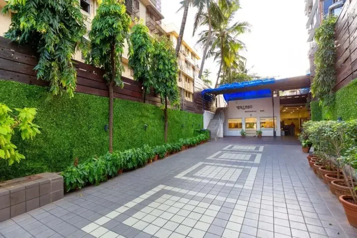 Мумбаи: Sukh Hotel