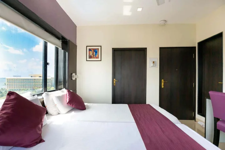 Мумбаи: Sukh Hotel
