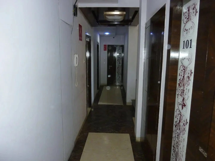 Мумбаи: Hotel Satellite
