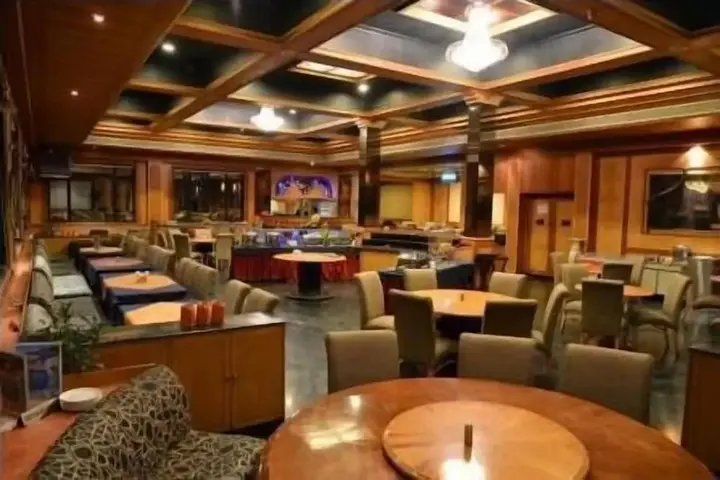 Пимпри-Чинчвад: Hotel Kalasagar