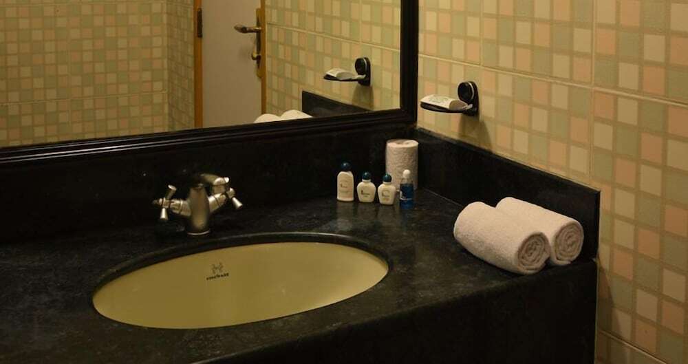 Пимпри-Чинчвад: Hotel Kalasagar