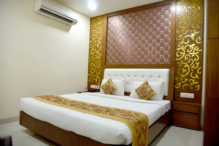 Райпур: Hotel Simran Pride