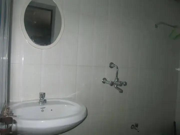 Бага: Subhash Guest House