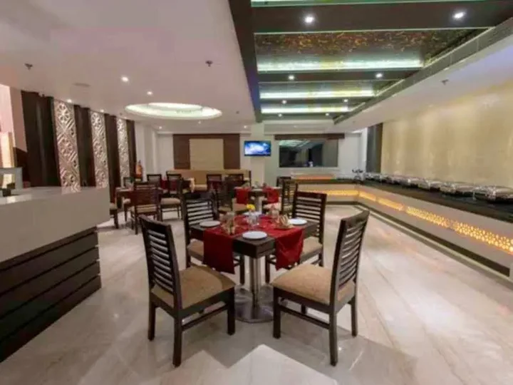 Джайпур: Hotel Aditya Park Regent