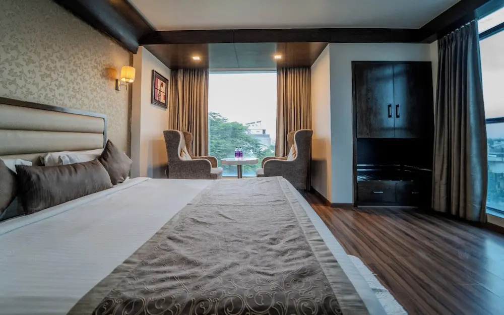 Джайпур: Hotel Aditya Park Regent