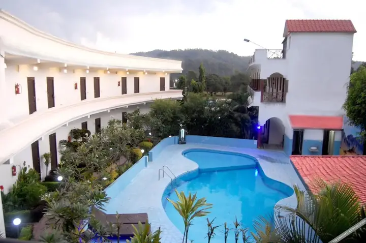 The Monal's Nest Resort — фото 4