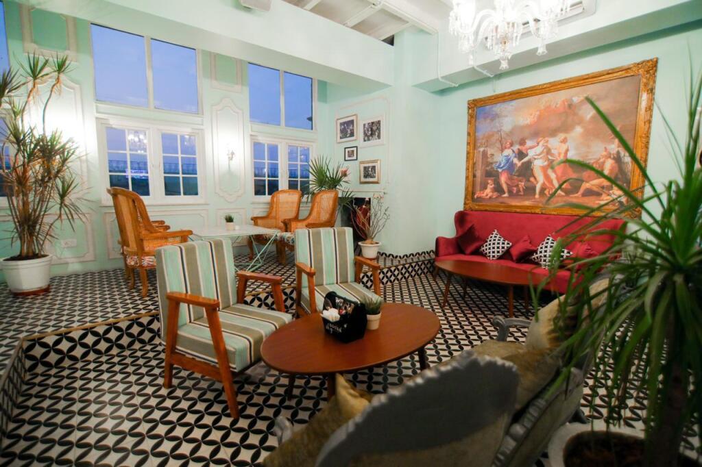 Нагпур: The Travotel Suites Nagpur