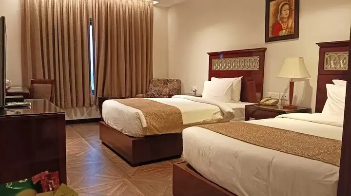 Тезпур: The Fern Residency Tezpur
