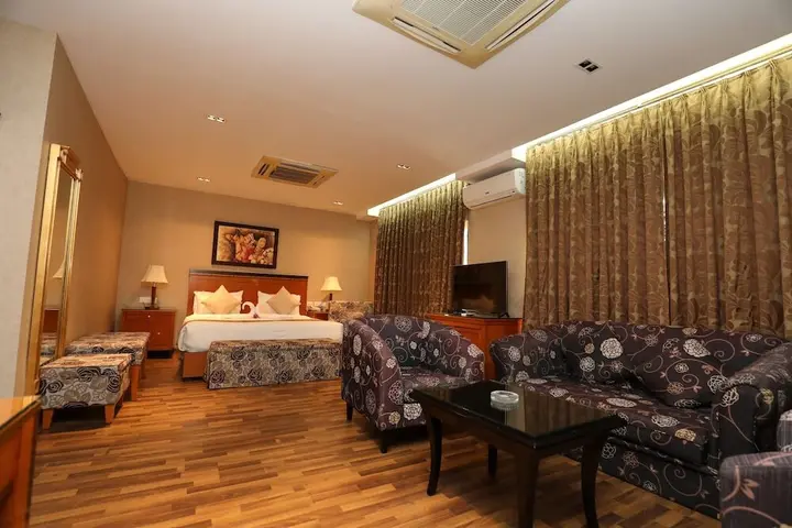 Тезпур: The Fern Residency Tezpur