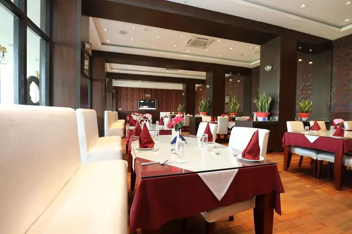 Тезпур: The Fern Residency Tezpur