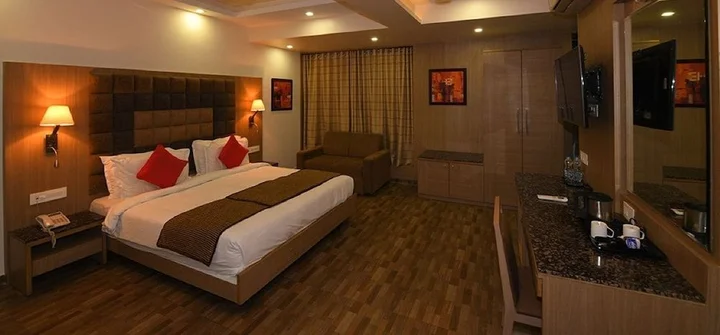 Джамнагар: Nanda Comfort Inn