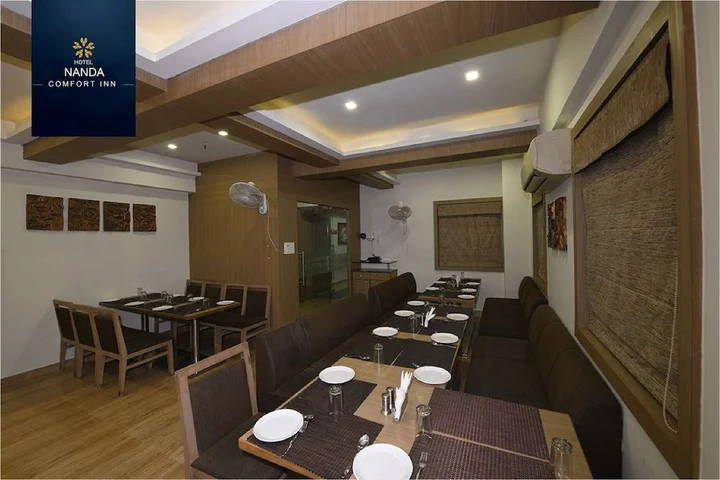 Джамнагар: Nanda Comfort Inn