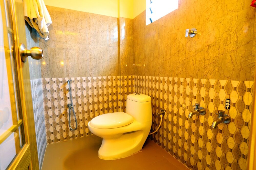 Велламундра: OYO 4678 Greens Residency