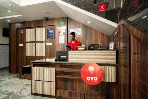 Велламундра: OYO 4678 Greens Residency