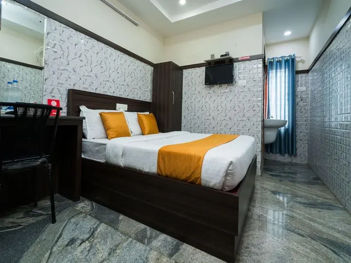 Велламундра: OYO 4678 Greens Residency