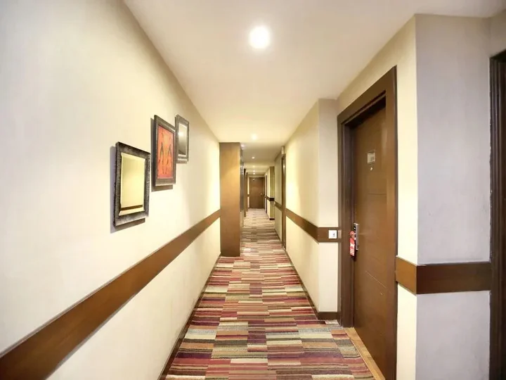 Джаландхар: Hotel Down Town