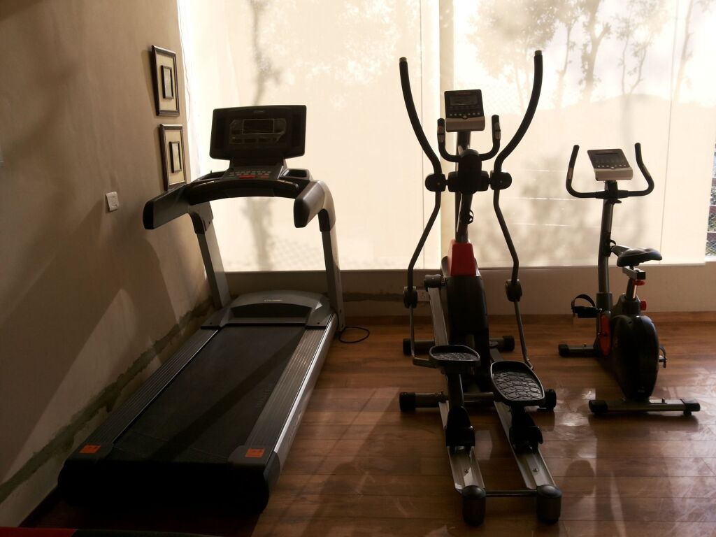 Куфри: WoodSmoke resort & Spa