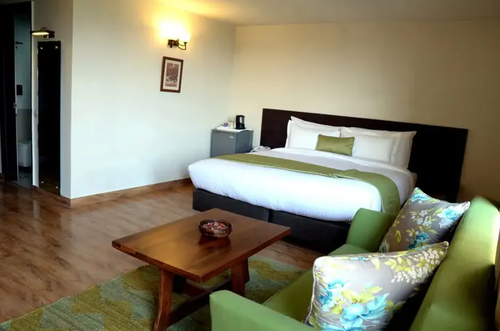 Куфри: WoodSmoke resort & Spa