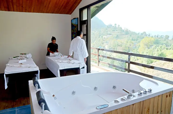 Куфри: WoodSmoke resort & Spa