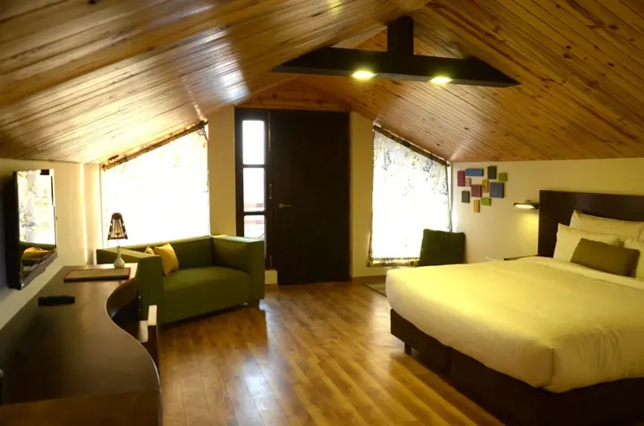 Куфри: WoodSmoke resort & Spa