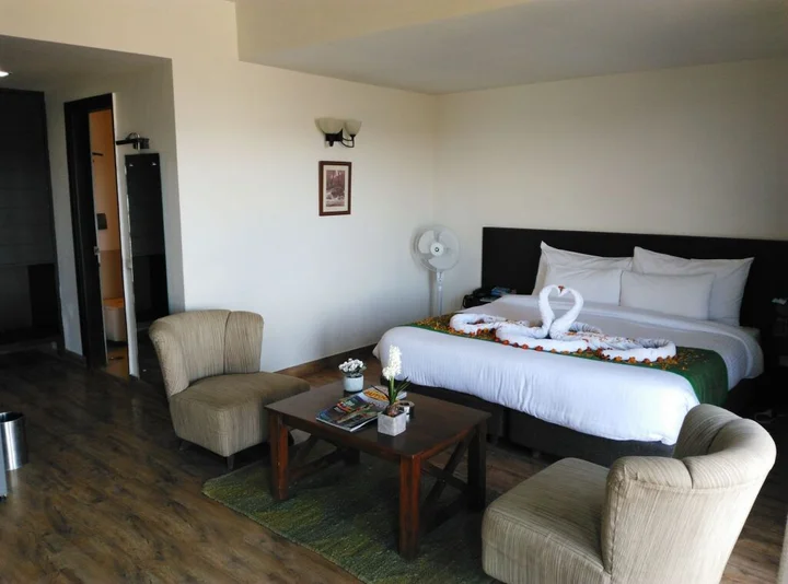 Куфри: WoodSmoke resort & Spa