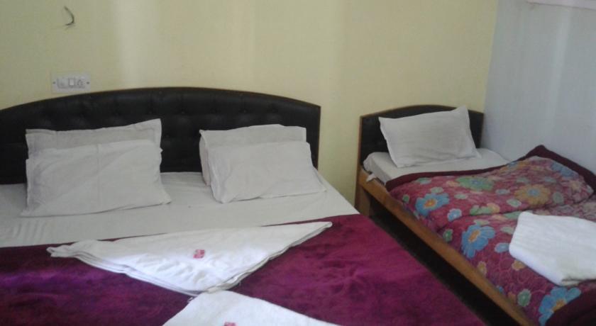 Шринагар: Hotel Al Sammad