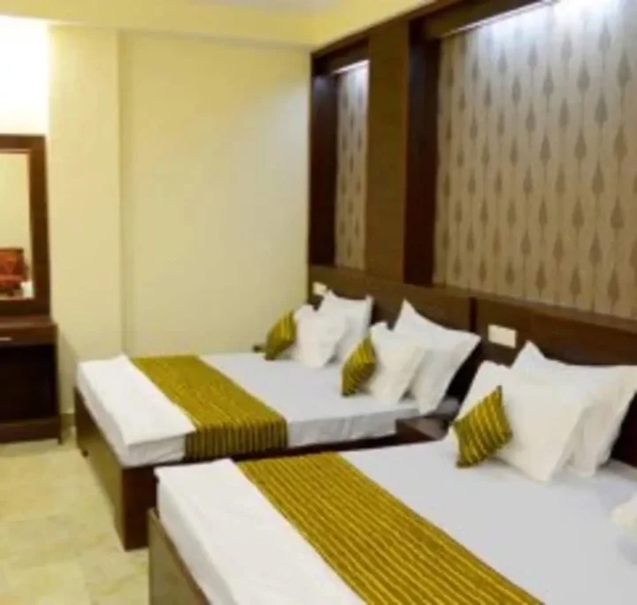 Катра: Anurag Hotel