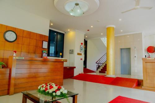 Теккумбхагам: Lals Residency