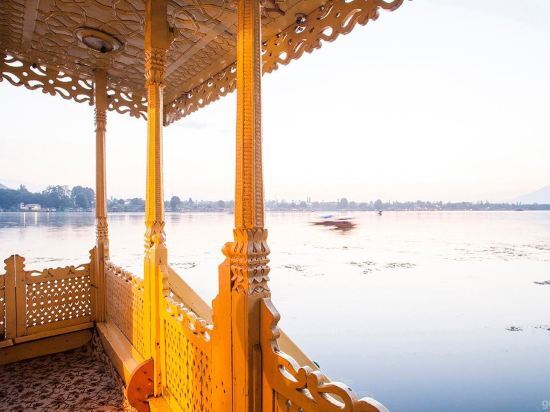 Шринагар: Heaven Breeze Group of Houseboats