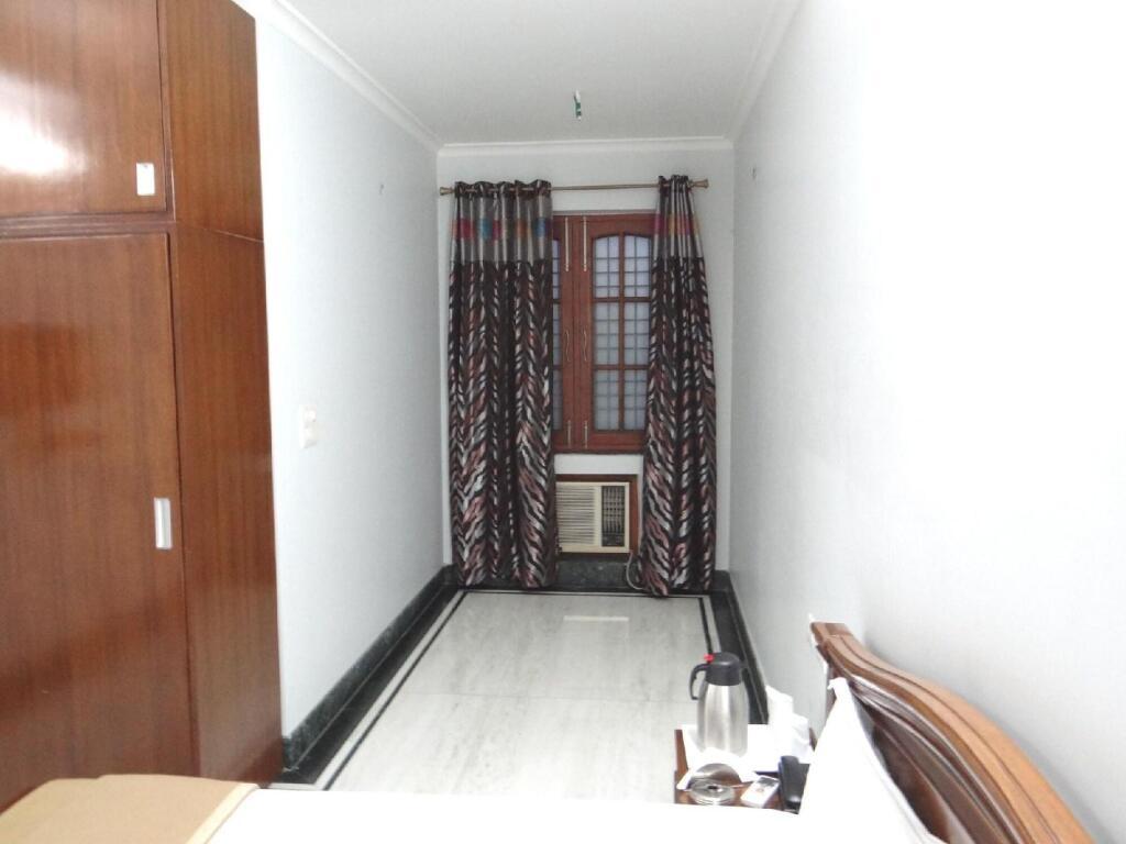 Большая Нойда: Angel Nri Hotel