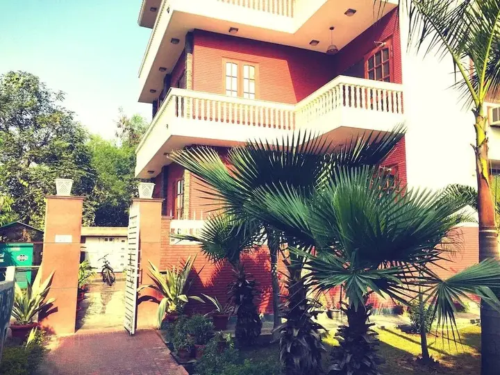 Большая Нойда: Angel Nri Hotel