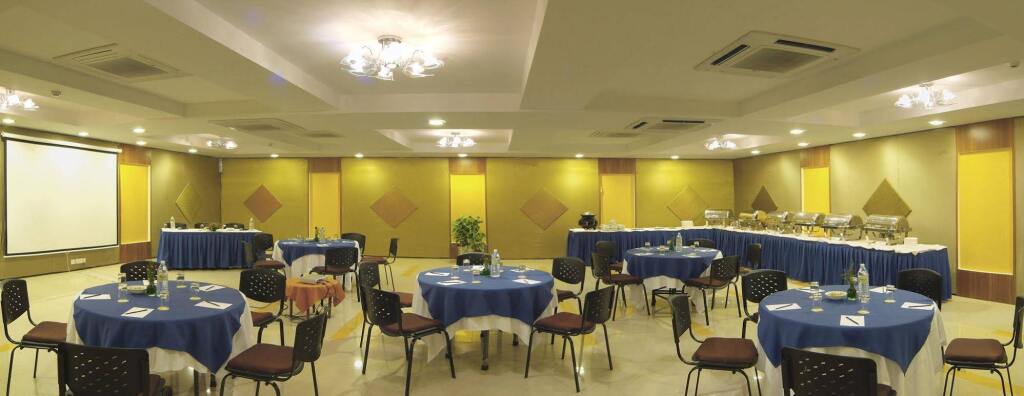 Маниячи: Regency Tuticorin by GRT Hotels