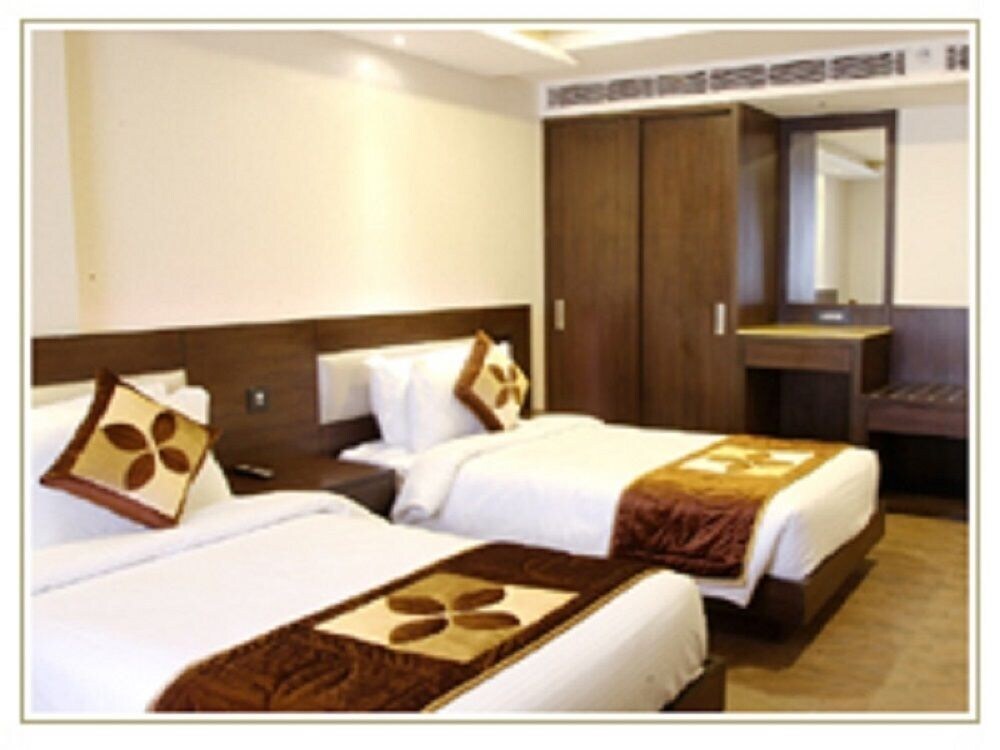 Кишангарх: Hotel Crystal Park
