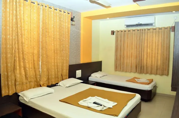 Ширди: Hotel Sai Kamal