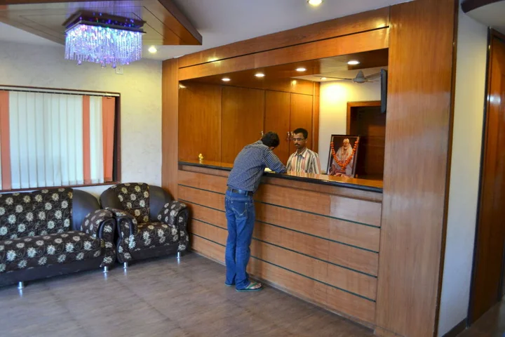 Ширди: Hotel Sai Kamal