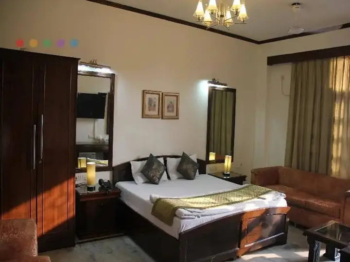 Нью-Дели: Rams Inn