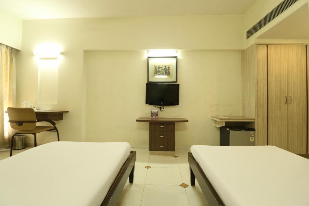 Анклешвар: VITS Shalimar Hotel