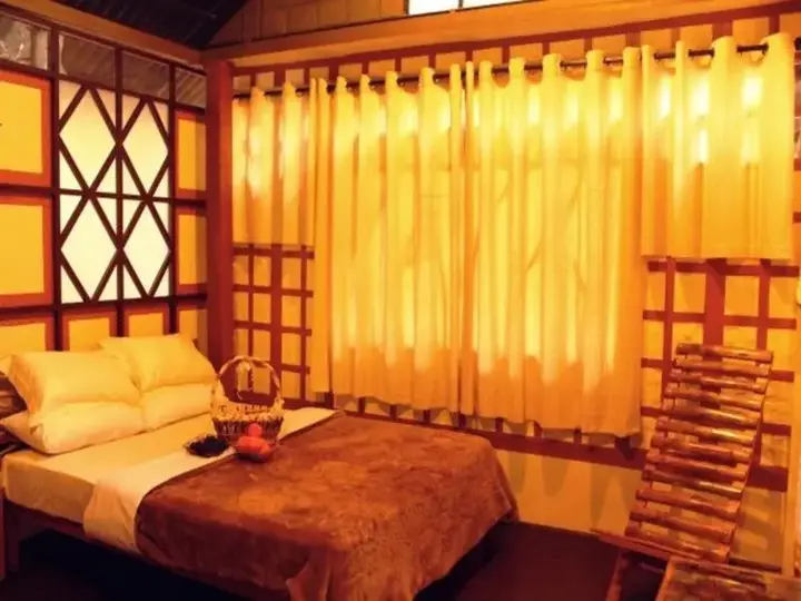 Султан-Батери: Brook Streak Resorts