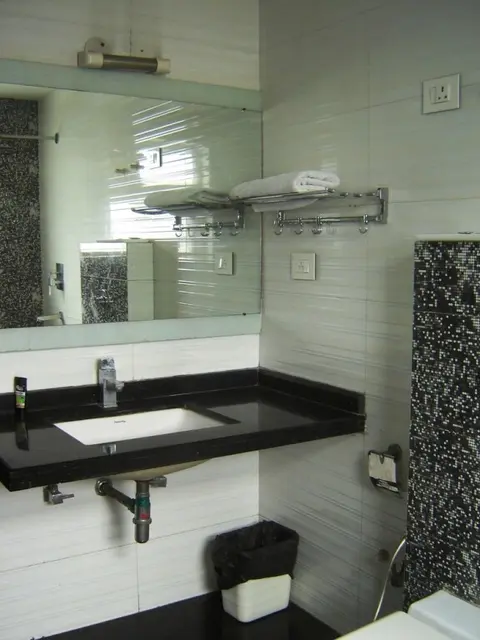 Газиабад: Hotel Anand Retreat