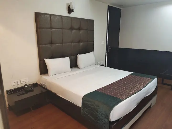 Газиабад: Hotel Anand Retreat